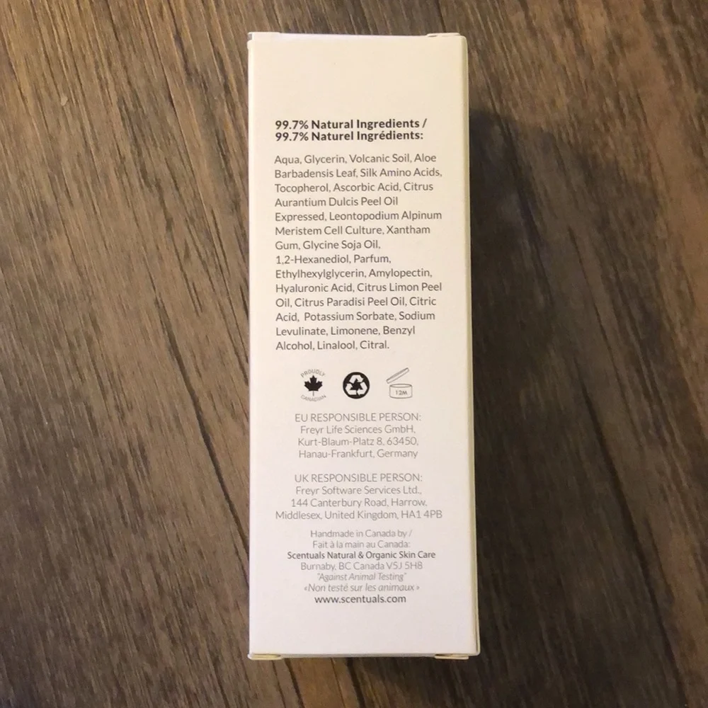⭐️ Scentuals Vitamin C Serum